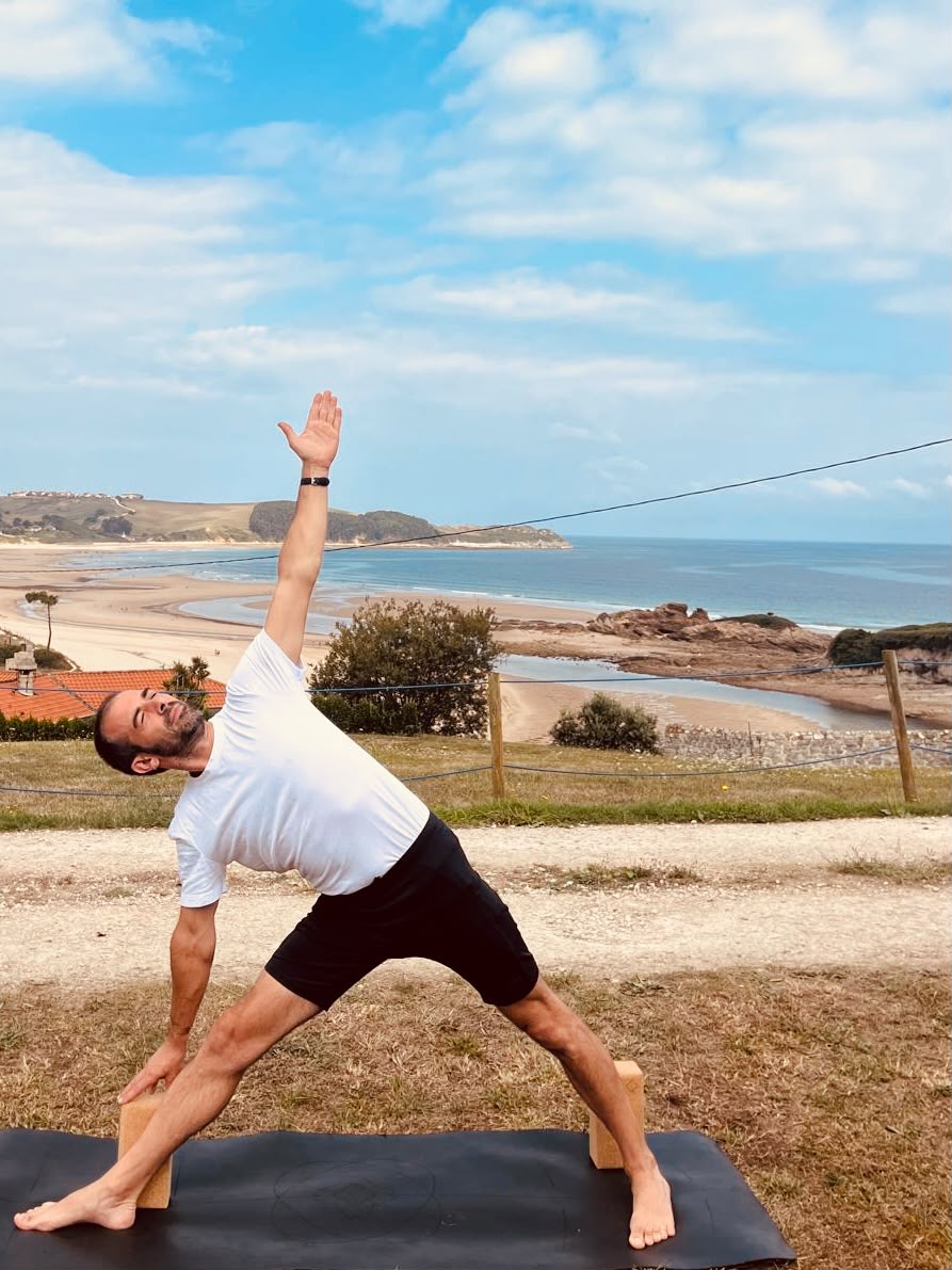Sattva Yoga — asanas